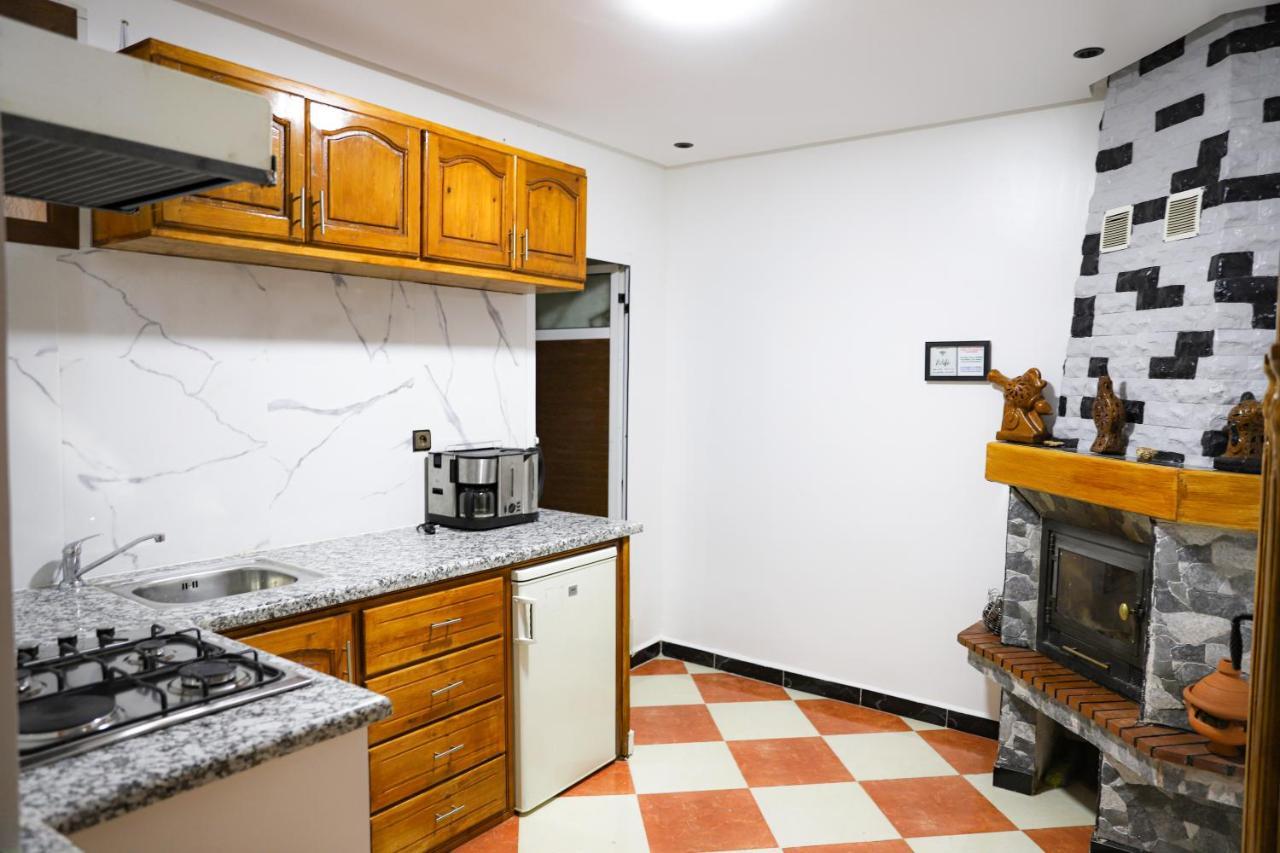 Salam Appartement Climatise Hiver Et Ete Azrou Bagian luar foto